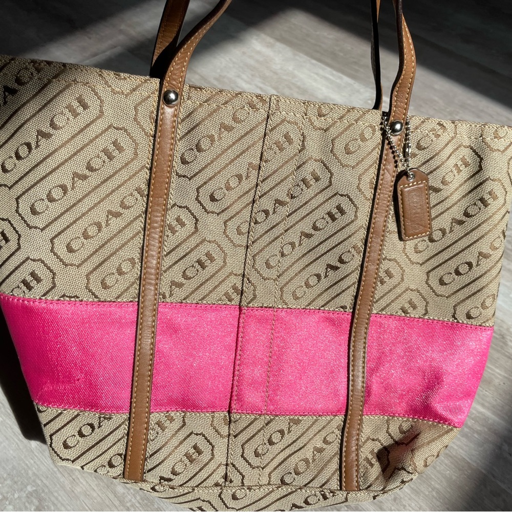 COACH Medium Lozenge Tote